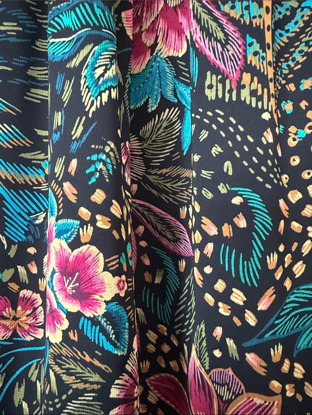 Evereve Black Maxi Skirt with Pink & Teal Floral Print - Picture 4 of 6